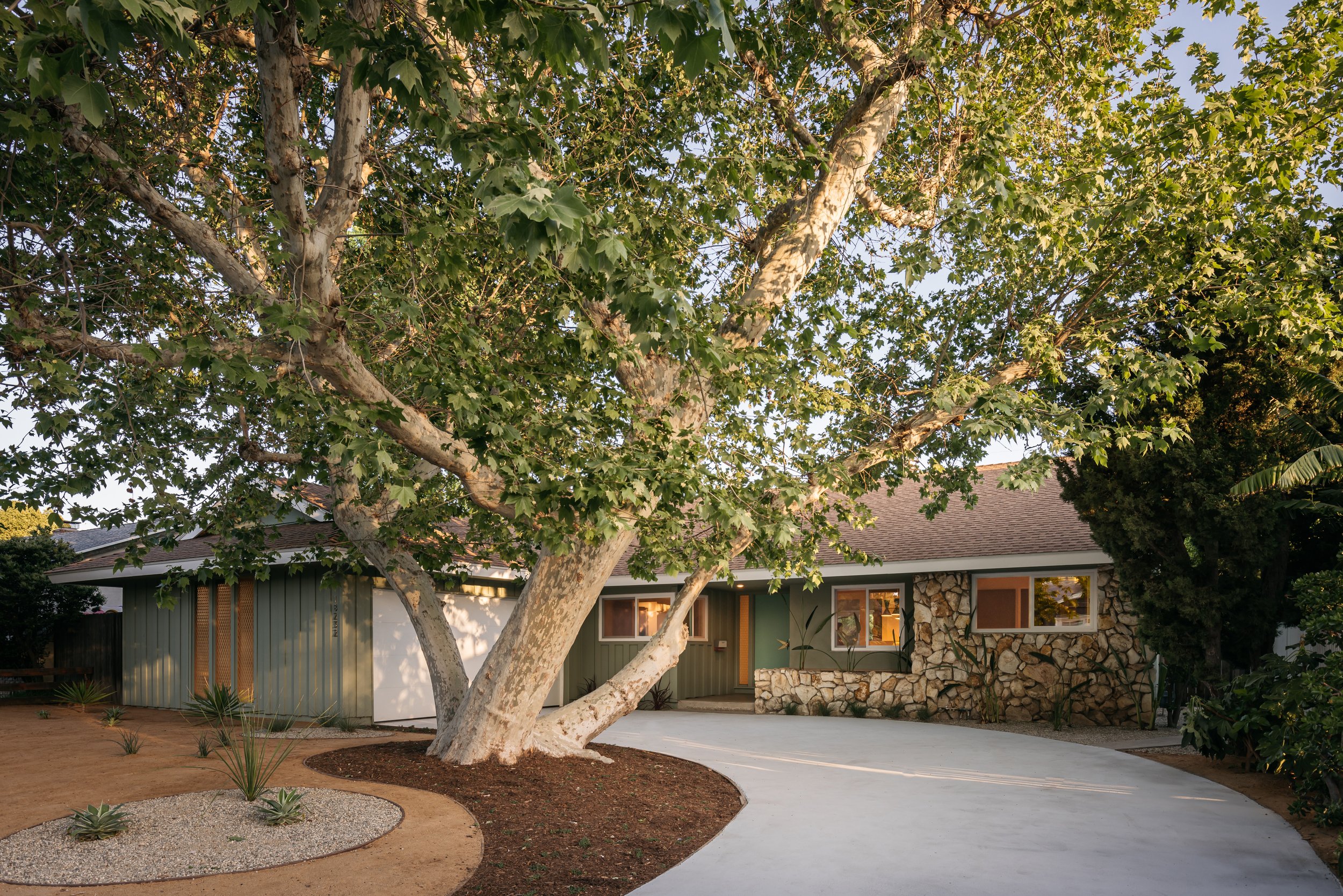 18232 Sunburst St_full res - christopherleefoto.com-24.jpg